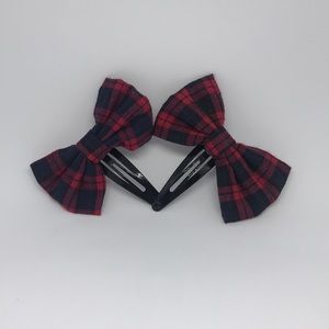two plaid bow barrettes